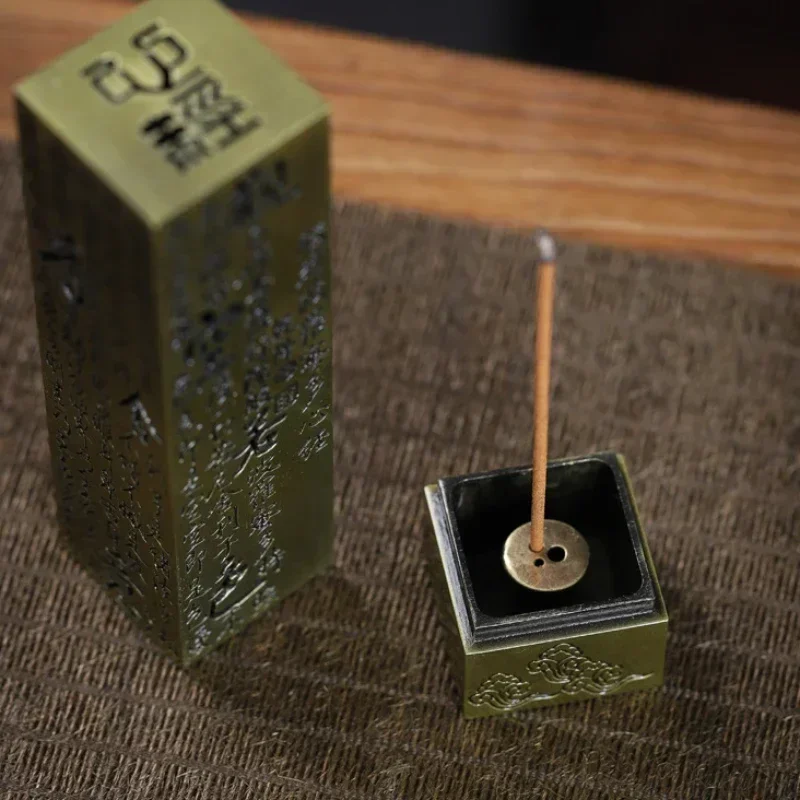 Brûleur d'encens carré Vertica - Incense Cone Holder avis et prix